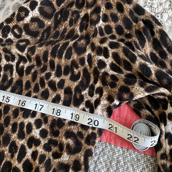 Michael Kors leopard print light sweater - Picture 9 of 10